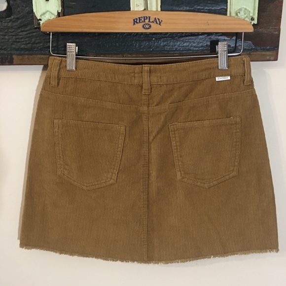 NWOT Sky and Sparrow Light Brown Corduroy Mini Skirt with Frayed Hem Size 9 - Picture 11 of 15